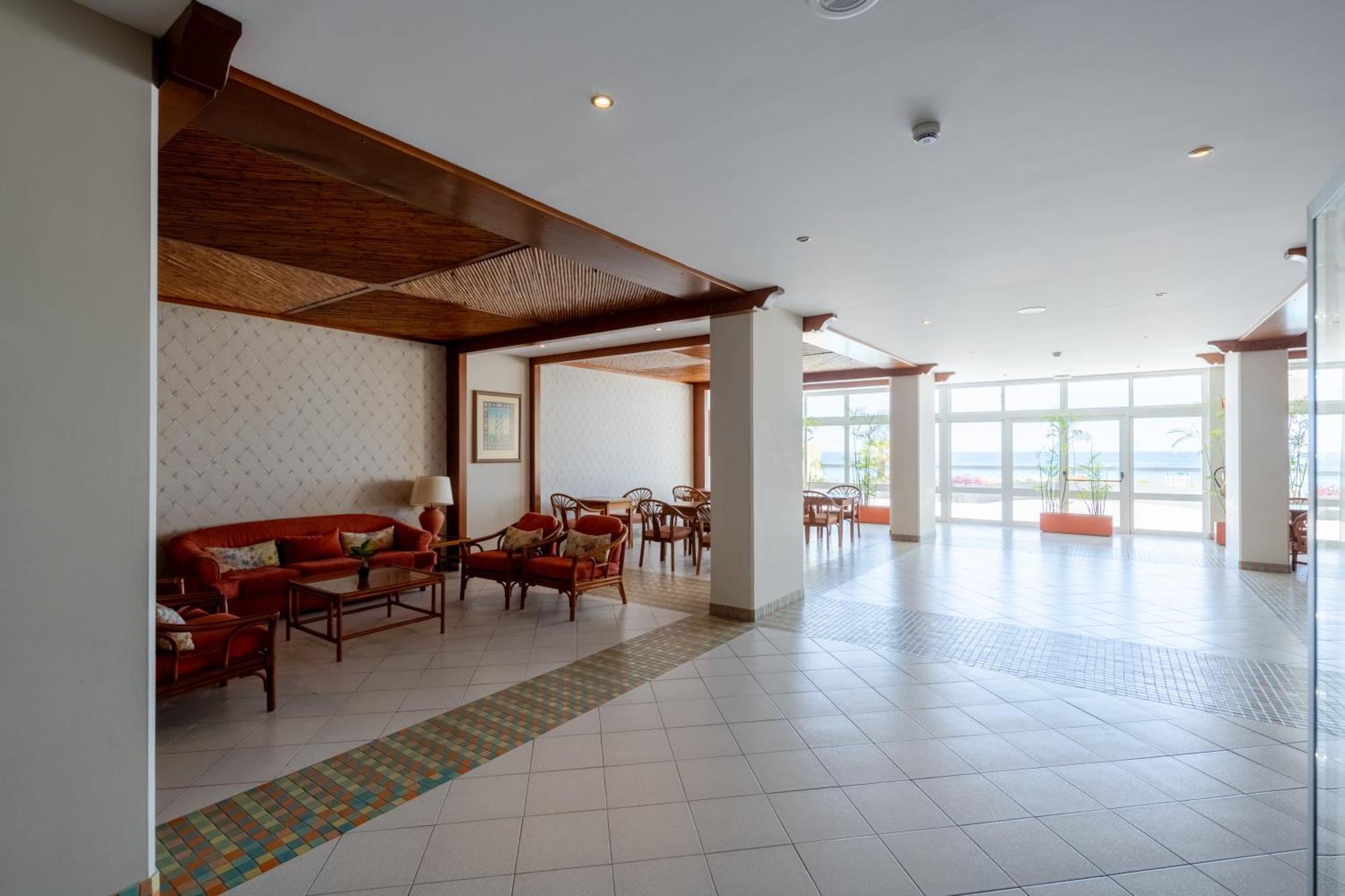 Atlantic View Apartment At Formosa Beach Фуншал Экстерьер фото